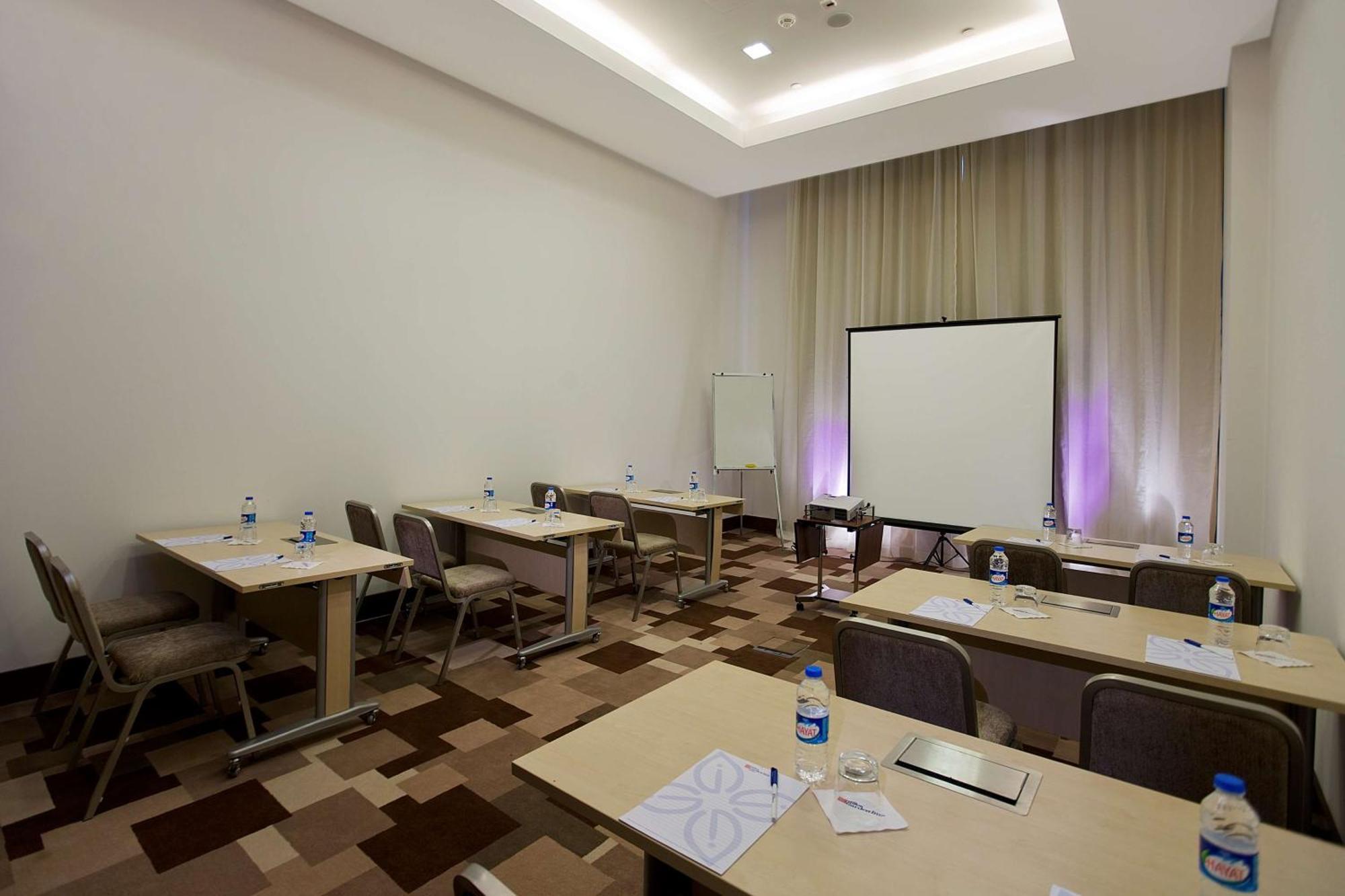 Hilton Garden Inn Kutahya Exterior photo